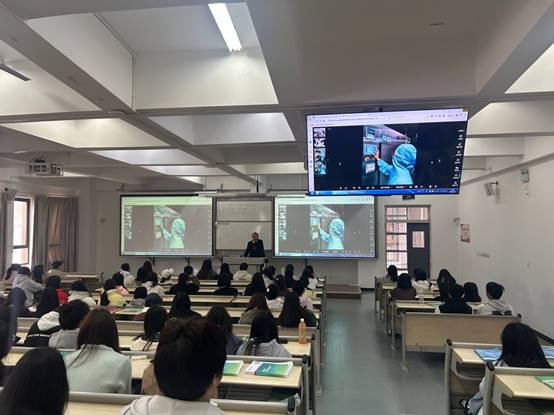 说明: E:\学术讲座公开课\企业工匠进校园\IMG_0808.JPG